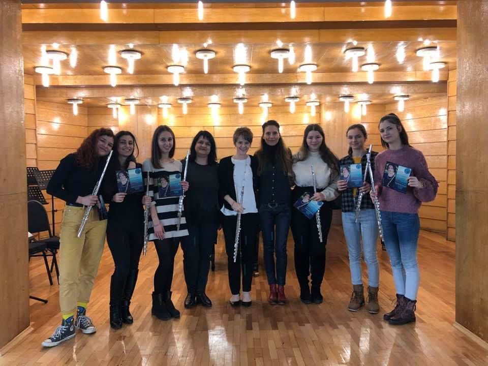 students, flute students, flute teacher, teacher, flute studio, flute masterclass, Dr. Heidi Kay Begay, Heidi Kay Begay, Heidi Begay, flute 360 podcast, Flute 360 Podcast, Flute 360, flute podcast, podcast, podcast listener, podcast host, music, musician, flute, flutist, flutes, flutists, fine arts, music education, musicpreneur, entrepreneur, solopreneur, business, music business